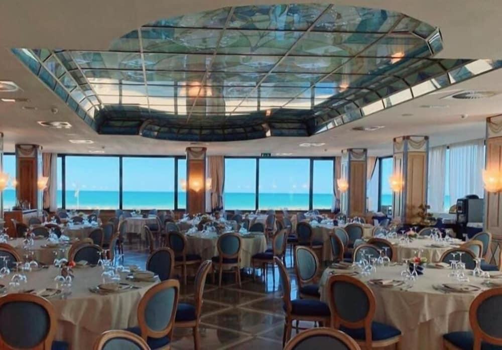 Hotel Promenade Montesilvano Marina Eksteriør bilde