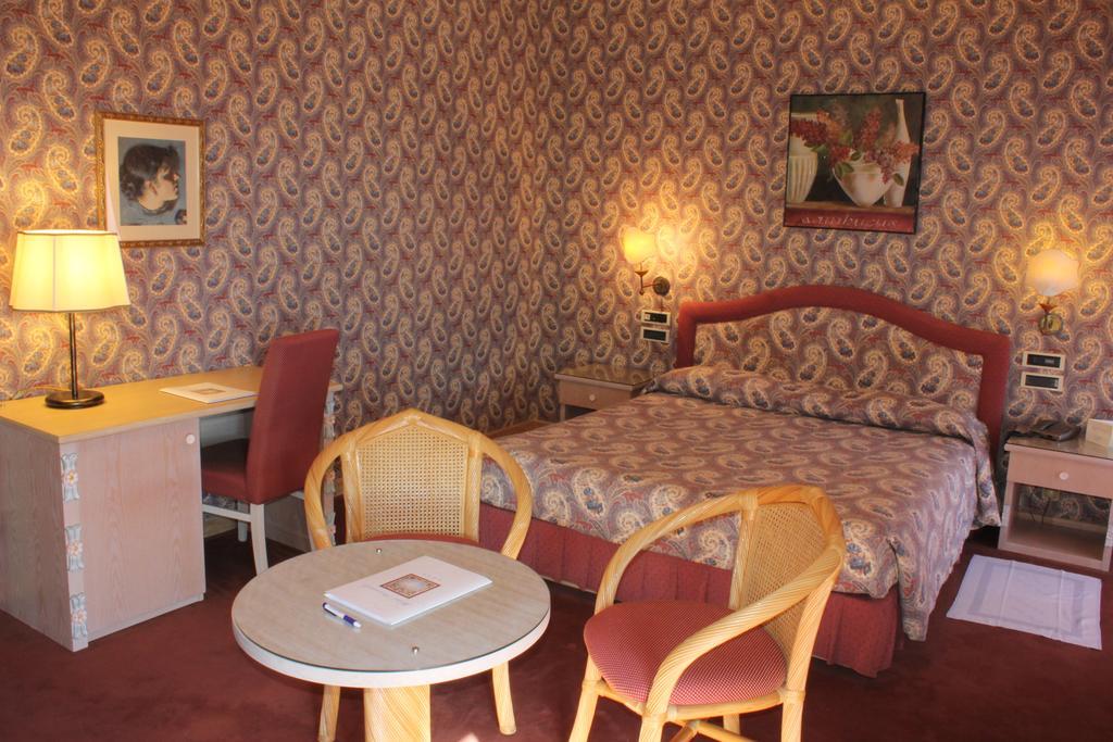 Hotel Promenade Montesilvano Marina Eksteriør bilde