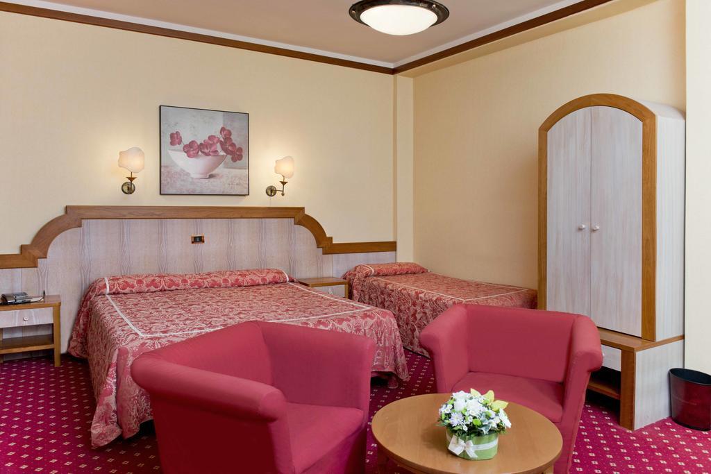 Hotel Promenade Montesilvano Marina Eksteriør bilde
